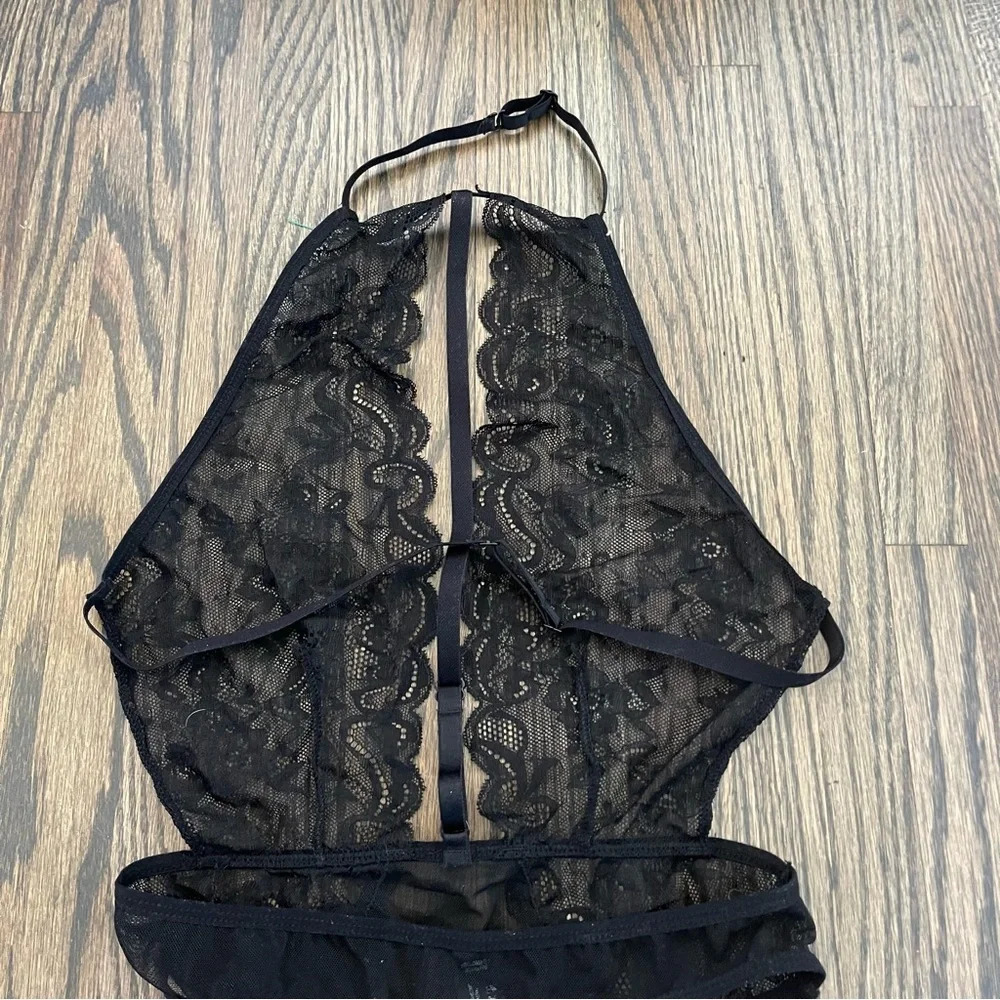 Rene Rofe black lace unlined high neck bodysuit size S/M - Picture 5 of 7